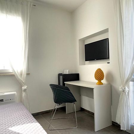 Cala Azzurra Macari Bed And Breakfast And Holidays House Ngoại thất bức ảnh